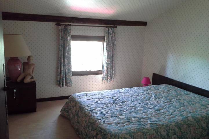 Location de vacances pour 6 personnes, avec terrasse et jardin dans Lac d'Esparron - 4