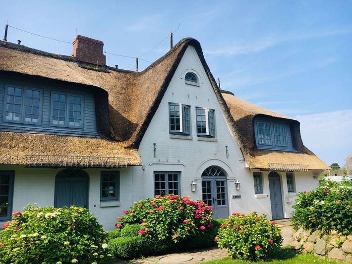 Ganze Ferienwohnung, Ahoi - Archsum - Wohnen unter Reet in Sylt-Ost, Sylt (Gemeinde)