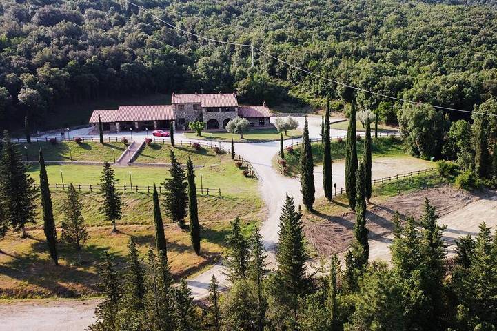 Agriturismo für 7 Personen, mit Whirlpool und Garten in der Toskana