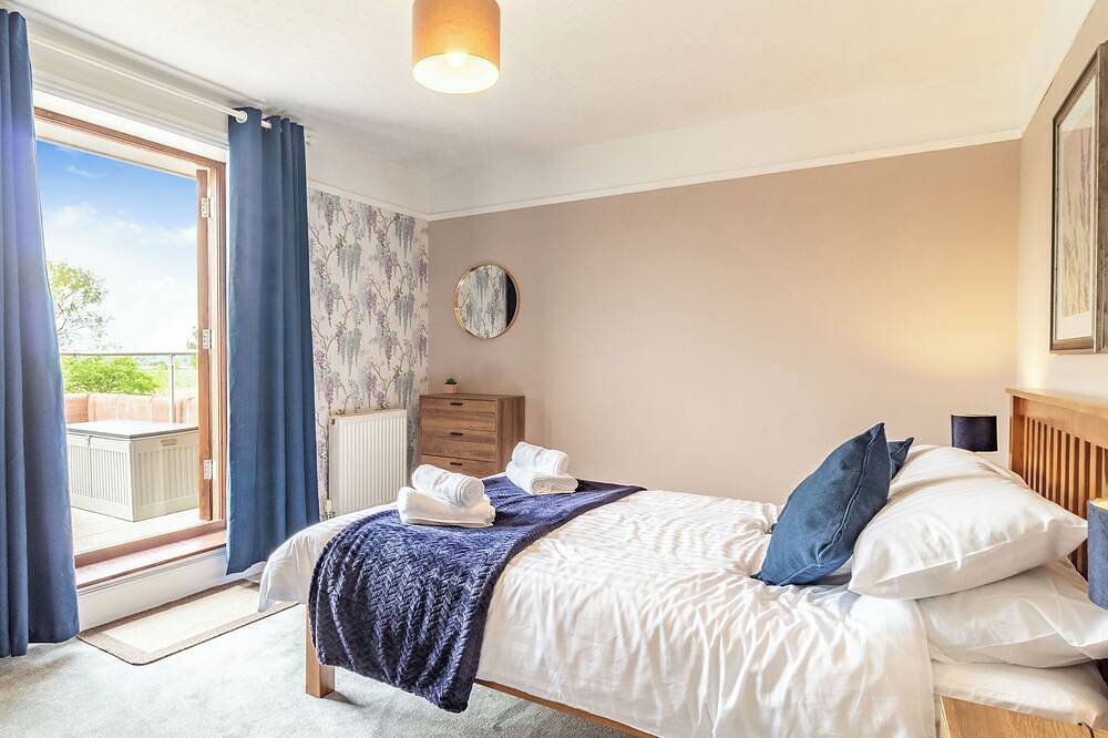 3 bedroom accommodation in Beccles in Waveney District, Sunrise Coast