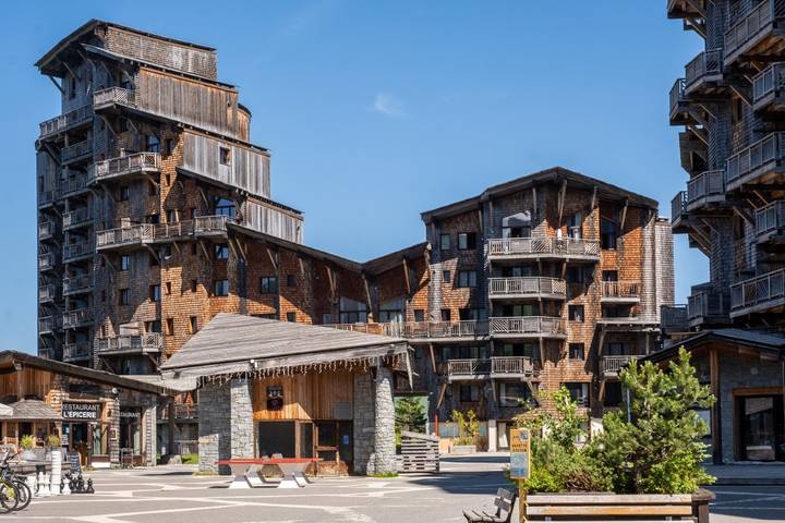 Chalet pour 8 personnes, avec jacuzzi et sauna ainsi que bassin pour enfant et balcon à Avoriaz - 4