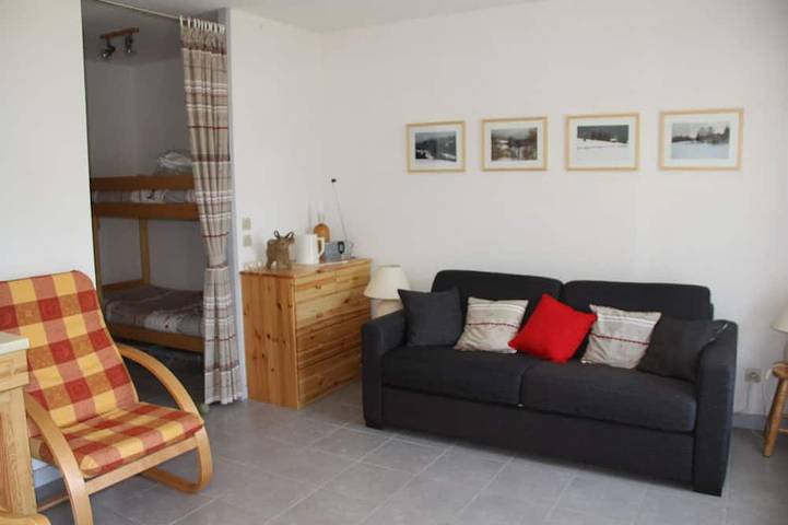 Gîte pour 4 personnes, avec balcon et jardin à Prémanon - 4