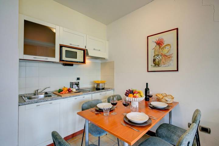 Gîte pour 4 personnes, avec Terrasse et Vue sur le lac dans Porlezza - 4