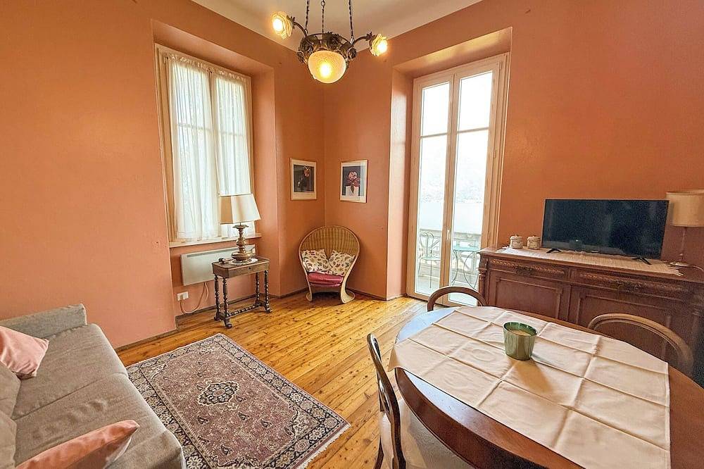 Ganze Wohnung, San Giusto Ferienwohnung mit Seeblick in Menaggio, Gemeinde Menaggio