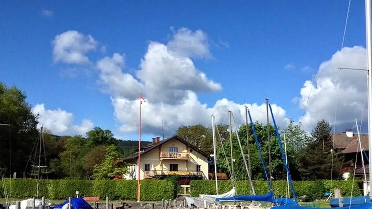 Einzelzimmer für 1 Person (12 m²) in Nußdorf Am Attersee in Attersee, Attergau