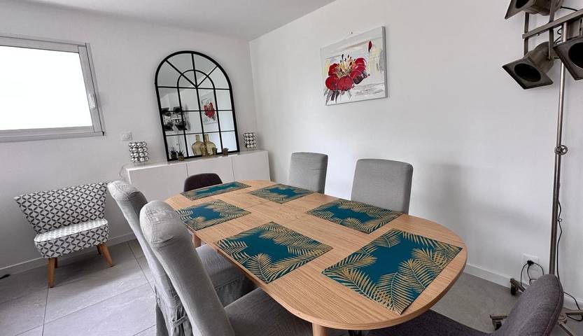 Gîte pour 8 personnes, avec Jardin à Kervignac - 2