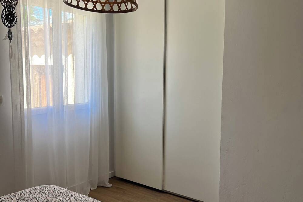 Country house close to all amenities in Piolenc, Vaucluse
