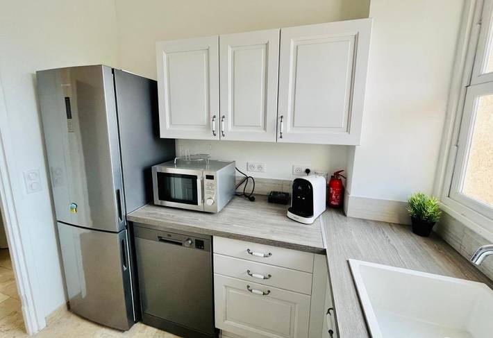 Gîte pour 6 personnes, avec vue et terrasse, animaux acceptés dans Plage de San Peire - 4