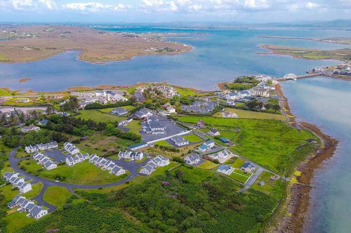 Holiday rental for 5 people in Achill Island