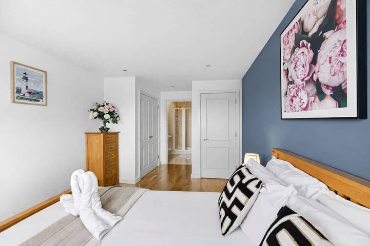 Ganze Wohnung, 12th Street Apartment • City Centre • Balcony • Free Parking • Fast WiFi • Yoko Property in Milton Keynes, Südostengland