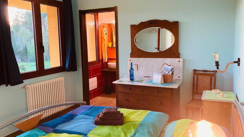 Location de vacances pour 3 personnes, avec jardin ainsi que terrasse et vue à Fluminimaggiore - 4