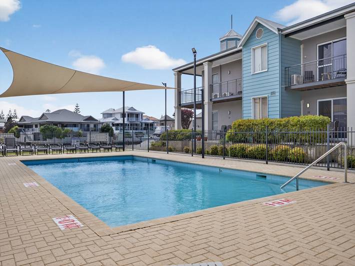 Holiday rental for 5 people, with pool, child-friendly in Mandurah