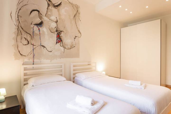 Ferienwohnung für 5 Personen, mit Whirlpool und Balkon in Mailand - 3