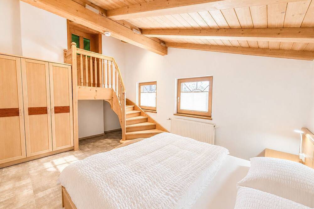 Ganze Wohnung, Deluxe Apartment mit 2 Schlafzimmern und Balkon in Villgratner Berge, Außervillgraten