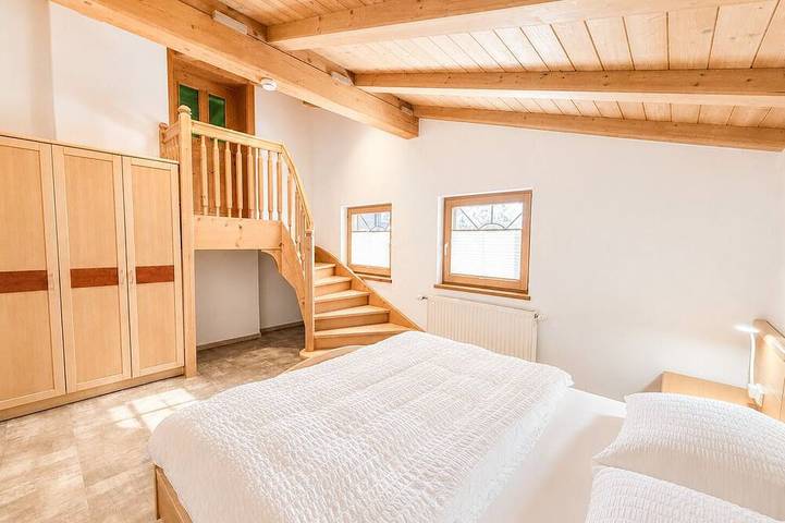 Ganze Wohnung, Deluxe Apartment mit 2 Schlafzimmern und Balkon in Villgratner Berge, Außervillgraten