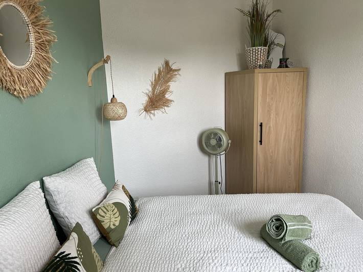 Location de vacances pour 4 personnes, avec balcon et bassin pour enfant à Le Barcarès