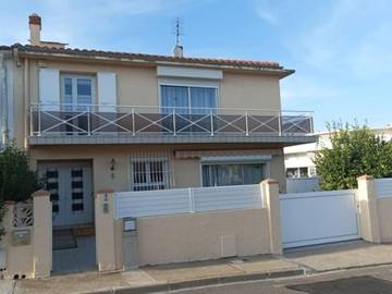 Gîte pour 5 personnes, avec balcon à Villeneuve-de-la-Raho