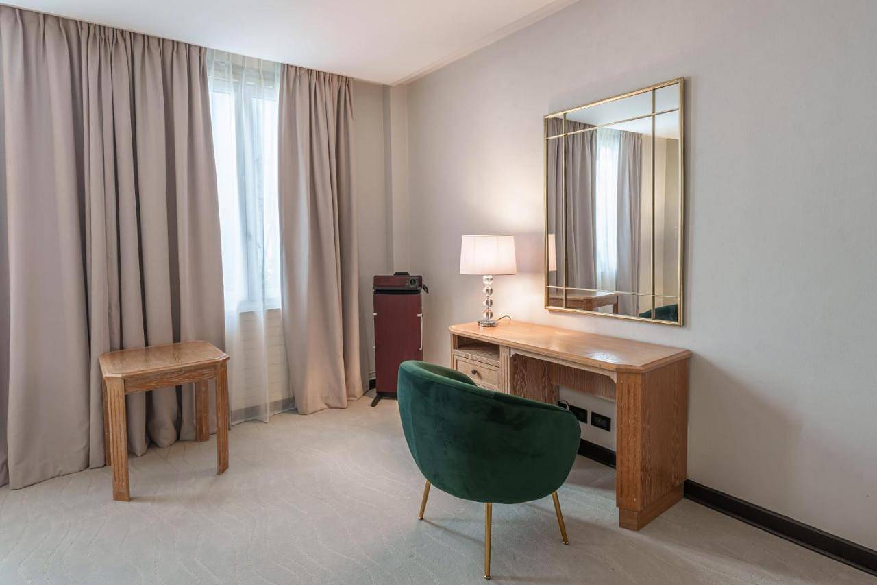 Best Western Plus Le Picardy in Saint-Quentin, Aisne