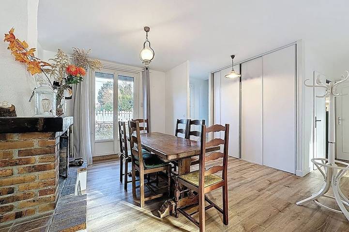 Location de vacances pour 15 personnes, avec jardin et terrasse à Chaumontel