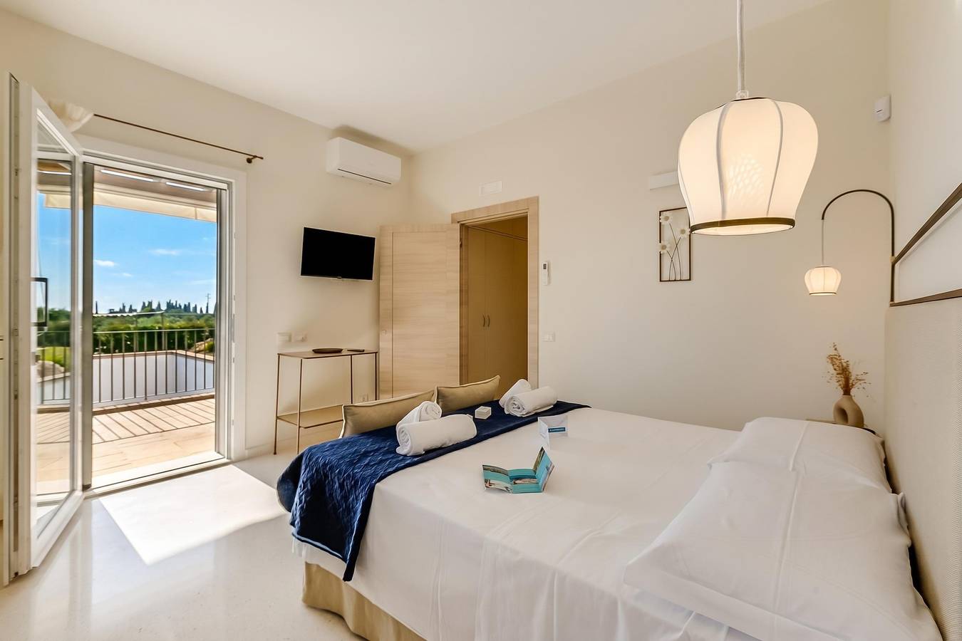 Villa Elysium for 10 with Pool near Gallipoli in Alezio, Golfe de Tarente