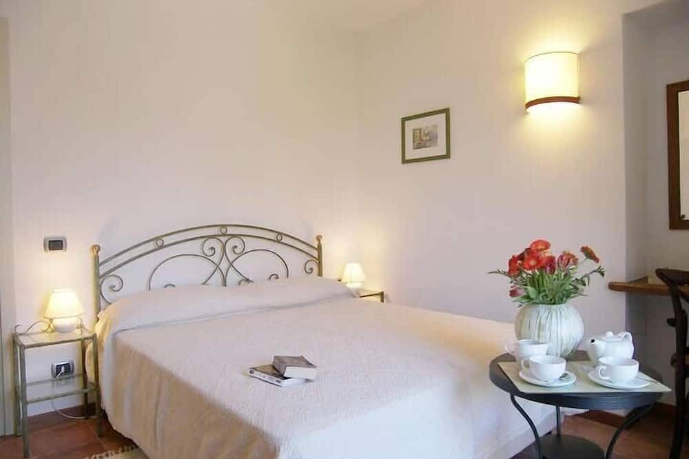 Villa Charme id 2116 Luxury Villa with Beautiful Lake view, panoramic Pool, A/C in Bellagio, Comune di Bellagio