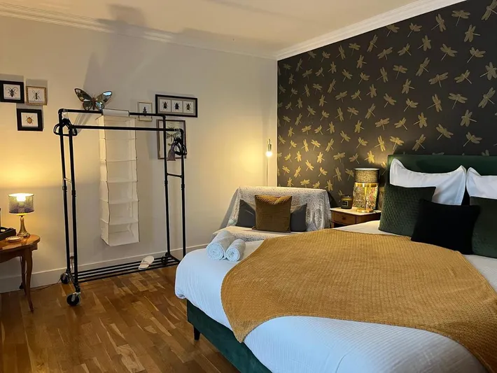 Gästehaus für 2 Personen, mit Garten und Terrasse sowie Ausblick, kinderfreundlich - 1