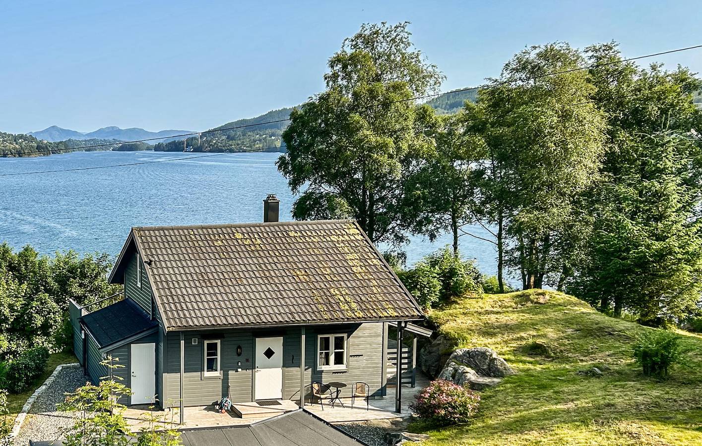 Ferienhaus für 6 Personen mit Terrasse in Lindås