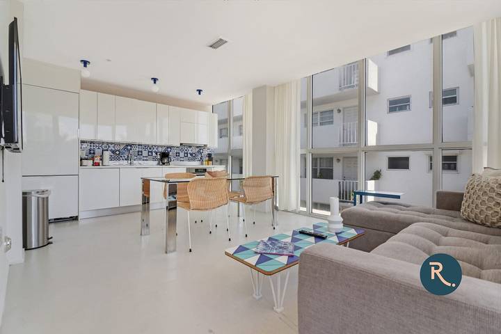 Apartamento de vacaciones para 10 personas, con piscina, Se admiten mascotas en Miami Beach