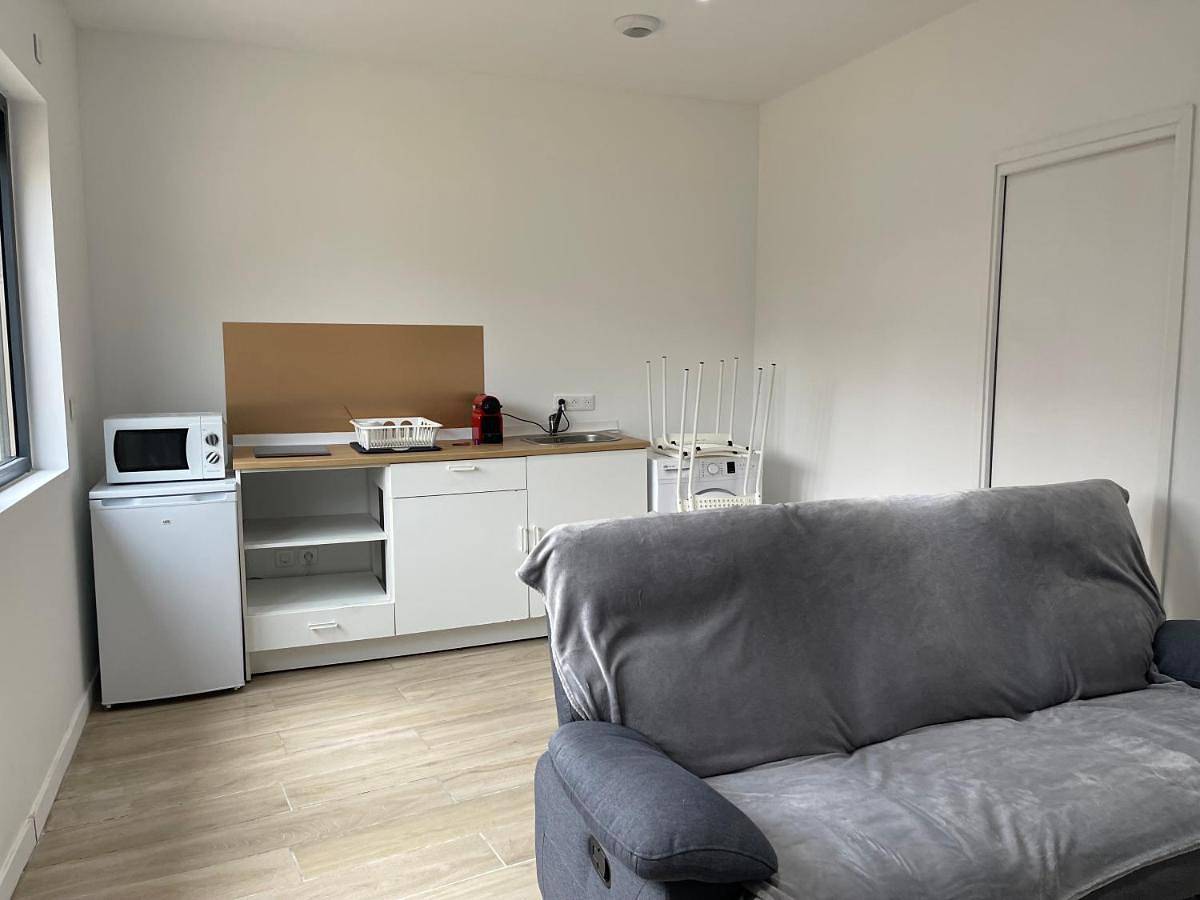 Appartement entier, One-Bedroom Apartment in Morangis, Essonne