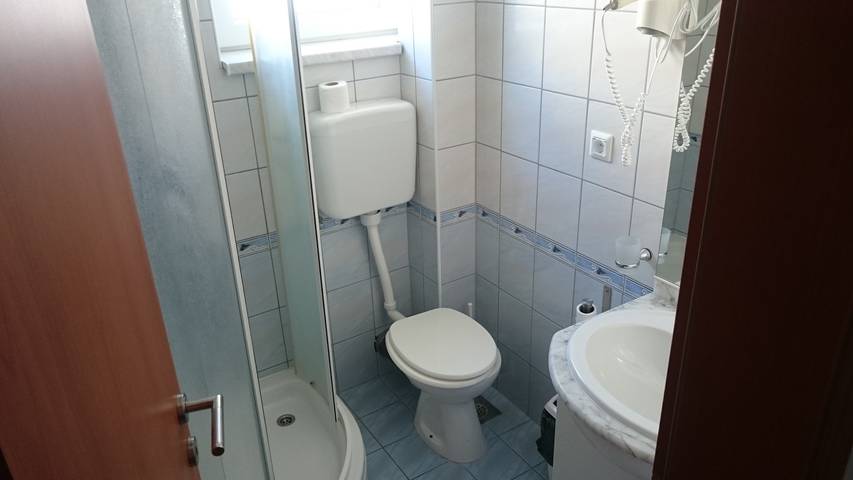 Ferienwohnung für 2 Personen, mit Balkon/Terrasse in Primosten - 4