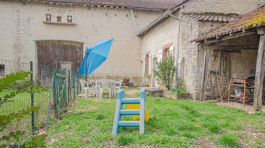 Gîte für 11 Personen, mit Garten, mit Haustier in Champagne-Ardennen - 4