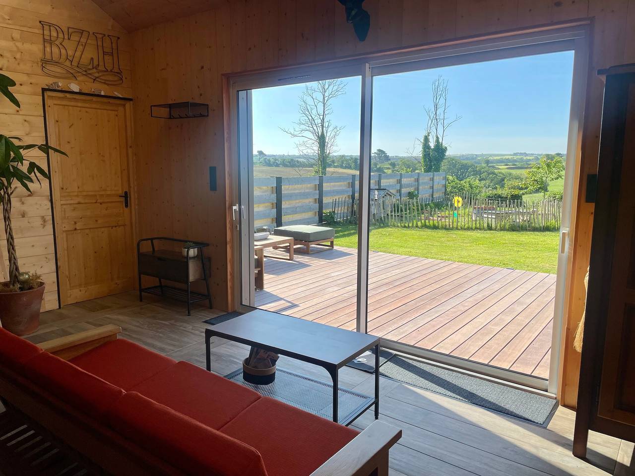 Chalet breton avec bain nordique et vue sur golf à Plouarzel in Plouarzel, Région de Brest