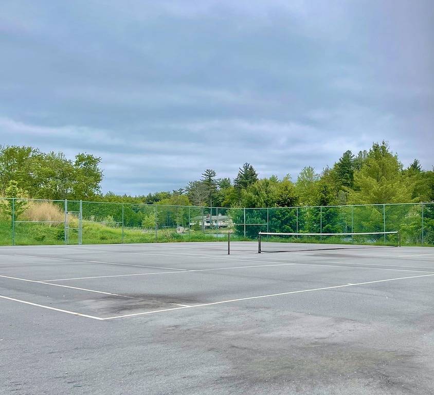 Aire - Zen Oasis Retreat Private/Hotub/Sauna/Pool Table/Poker/Firepit/Bbq in Blakeslee, Monroe County (PA)