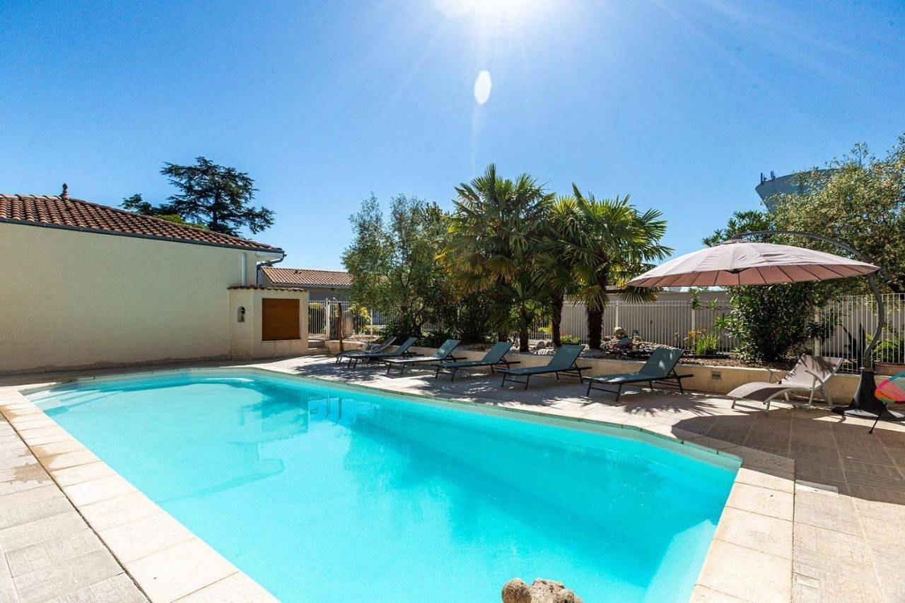 Logis Hôtel L'Oliveraie in Cognac, Charente
