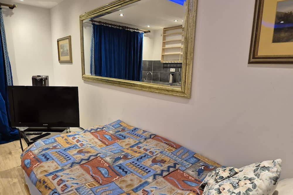 Ganze Wohnung, Budget-Wohnung mit künstlerischem Flair in Wuppertal, Bergisches Land