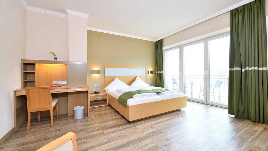 Studio für 2 Personen, mit Balkon in Heimbach - 3