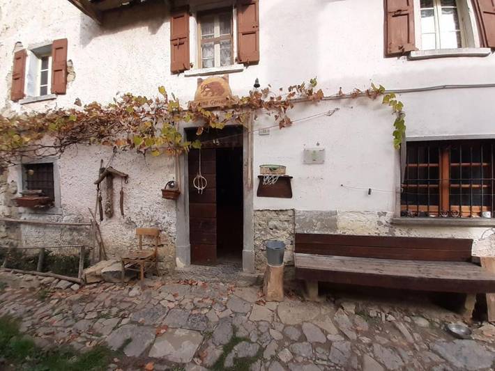 Location de vacances pour 3 personnes, avec vue et jardin, animaux acceptés à San Giovanni Bianco - 4