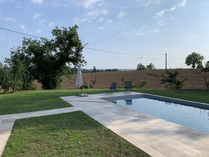 Gîte pour 8 personnes, avec terrasse ainsi que piscine et jardin, animaux acceptés en Aquitaine - 2
