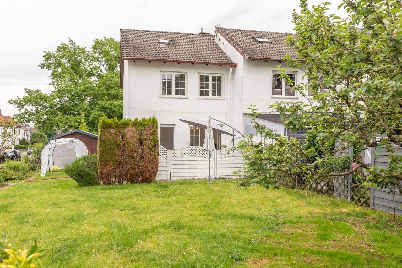 Family-Friedndly Home with Large Garden &Bbq Grill in Dreieich, Landkreis Offenbach