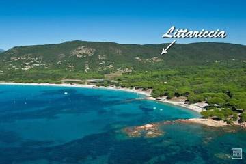 Villa pour 9 personnes, avec jardin ainsi que piscine et balcon dans Palombaggia