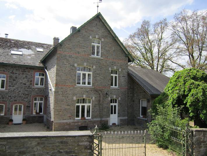 Vakantiehuis voor 30 personen, with Terras and Tuin as well as Uitzicht in Gouvy