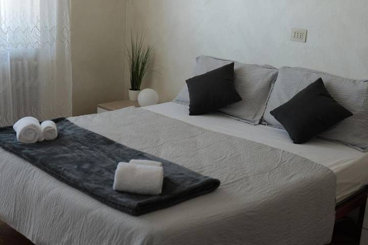 Gîte pour 7 personnes, avec vue et terrasse, animaux acceptés à Moncalieri - 4