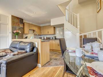 Cottage for 4 People in Torquay, Torbay, Photo 1