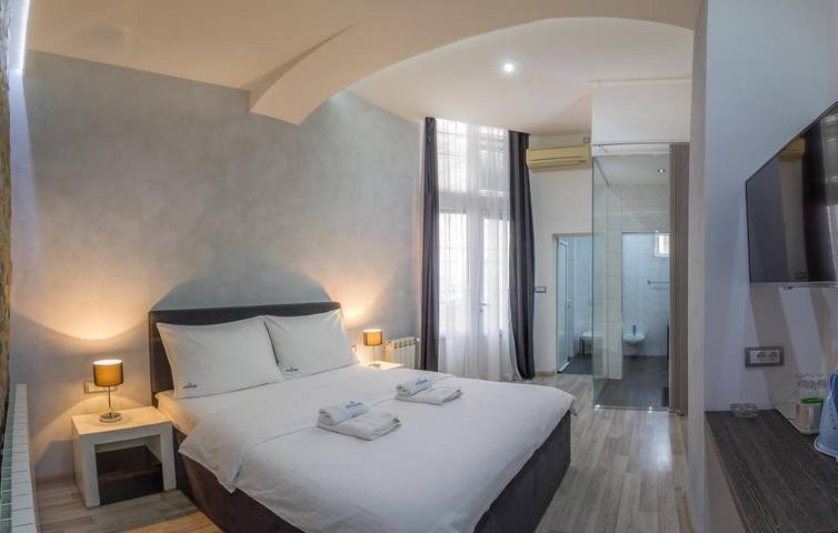 Apartamento para 2 personas, con terraza y vistas en Belgrado
