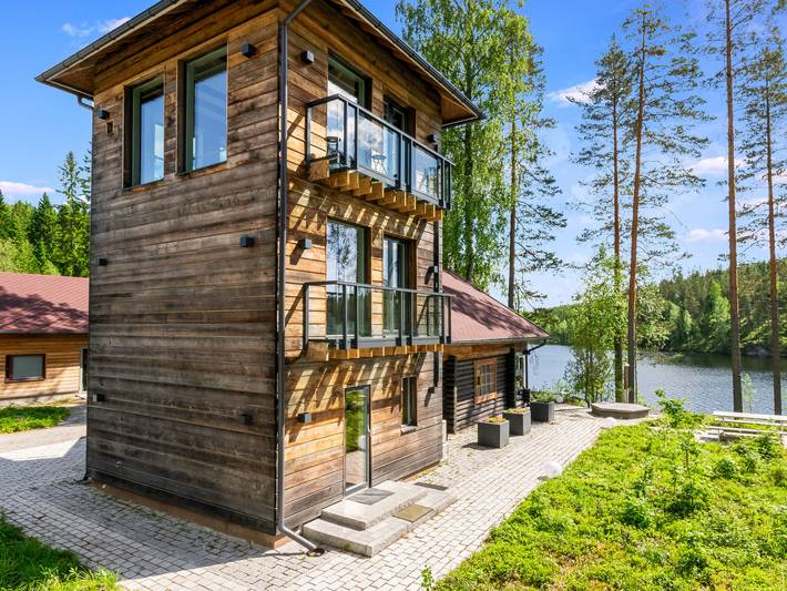 Ferienhaus für 6 Personen, mit Sauna und Seeblick sowie Balkon - 1