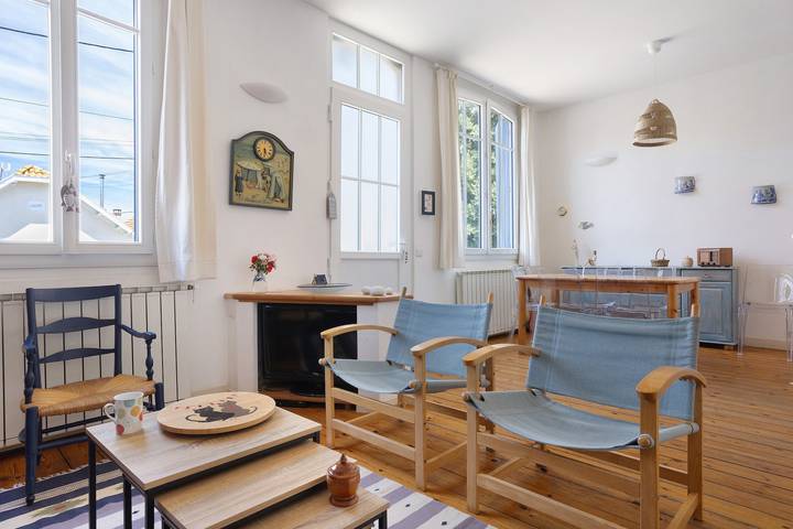 Casa independiente con 4 dormitorios, jardín cerrado y playa a 100 m in Fouras, Region de Rochefort