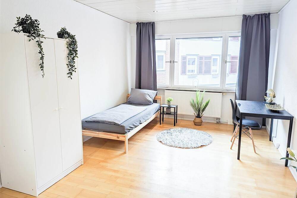 Entire apartment, Uefa | Esslingen City Apartment 3 Rooms Wasen in Esslingen, Landkreis Esslingen