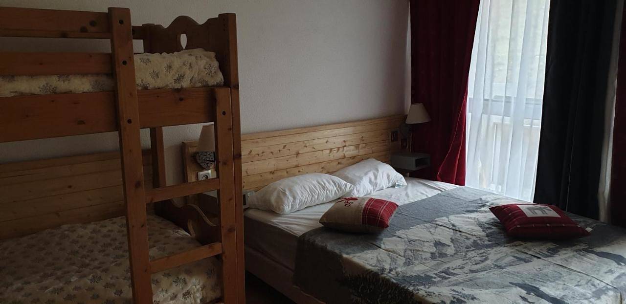 Triple Room with Balcony in Villard-de-Lans, Parc naturel régional du Vercors