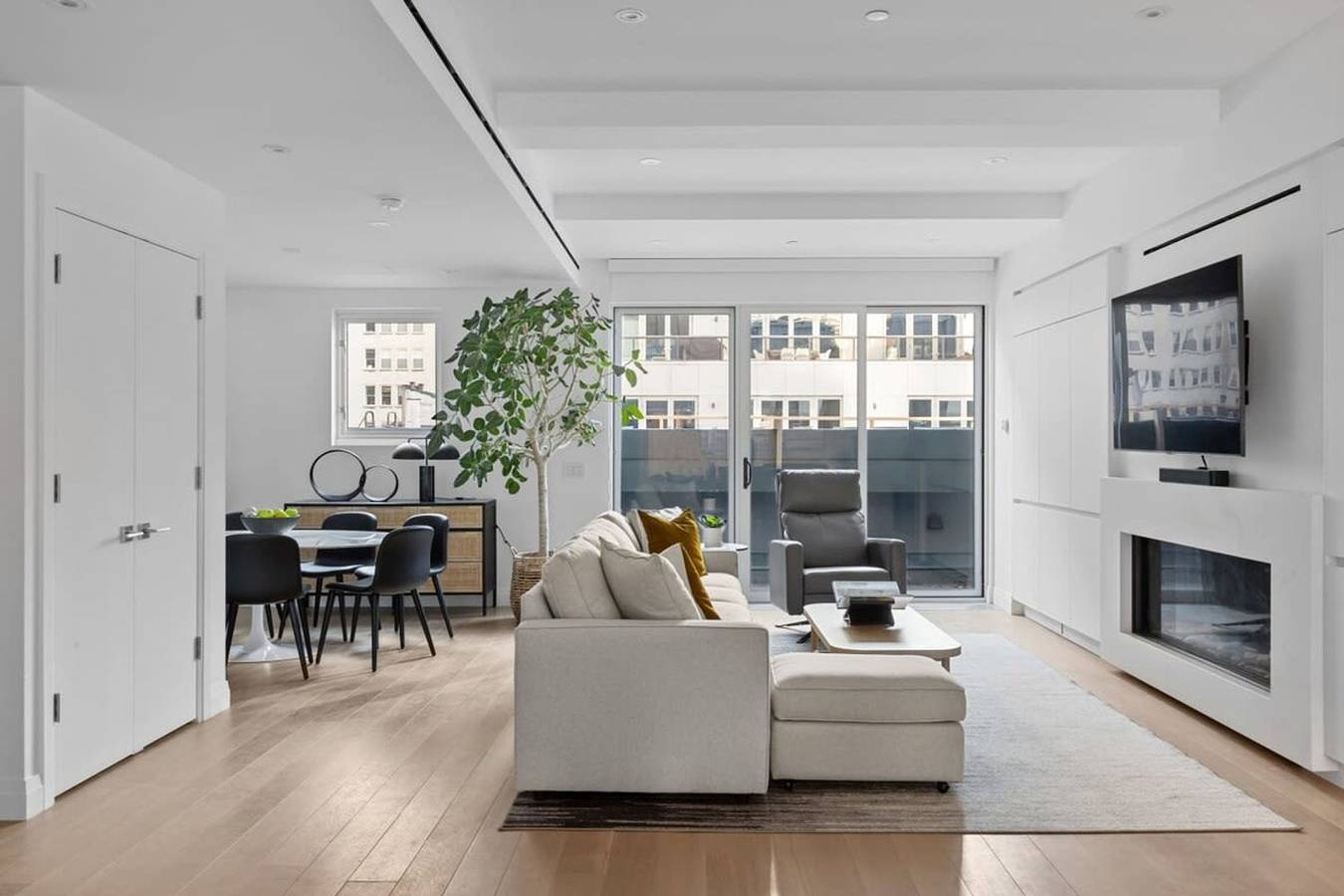 Entire apartment, Madison Place by Rove Travel   4Br Tribeca Ph in Manhattan, New York City