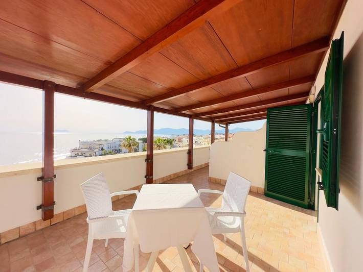 Apartamento para 2 personas, con vistas y balcón en Sperlonga